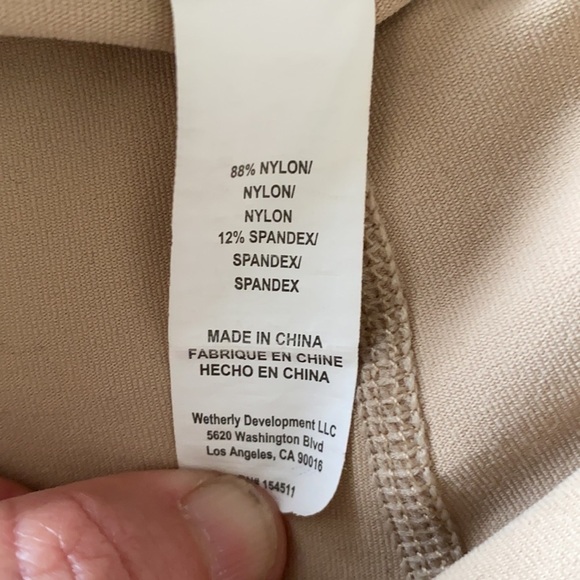 Electric Yoga Twisted Leggings, Size Medium - Picture 5 of 6